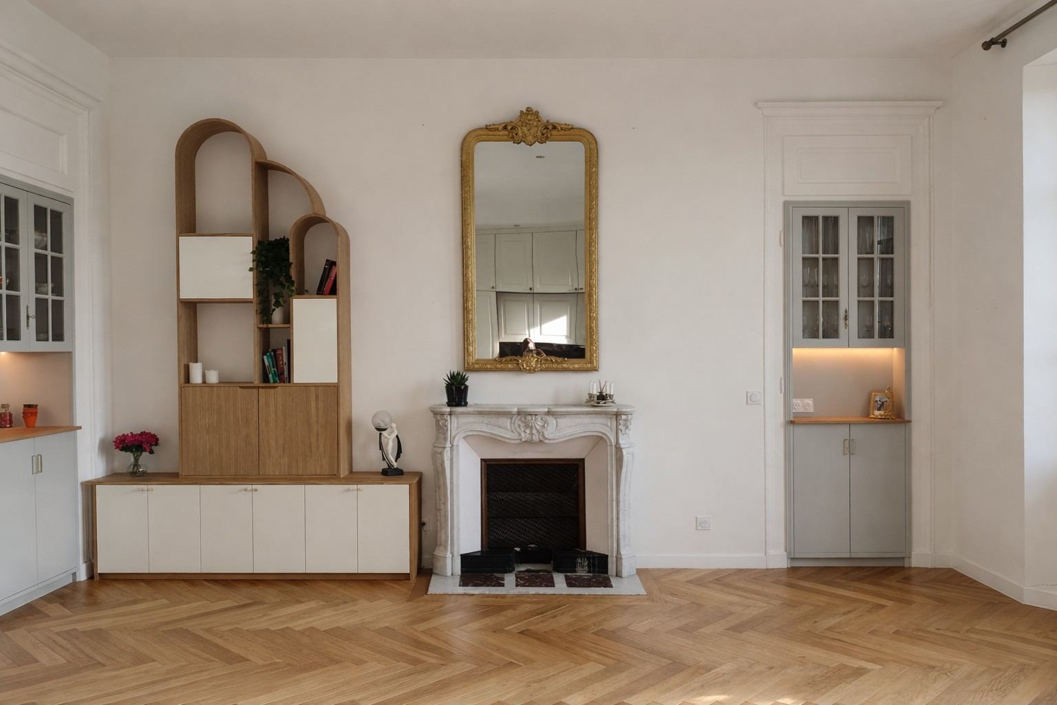 Agencement intérieur sur mesure dans une pièce classique